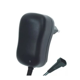 Univerzális, állítható adapter 230V/3-12V DC 2000-1000mA, 6db-os csatlakozókészlettel, visszajelzős