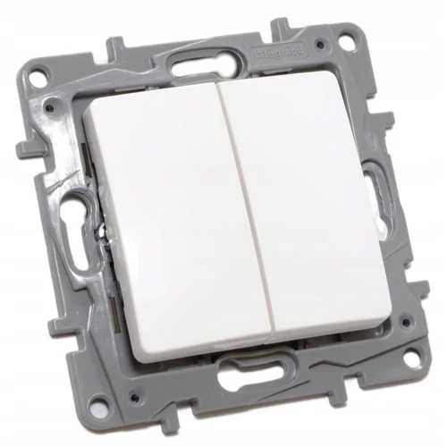 legrand-niloe-764502